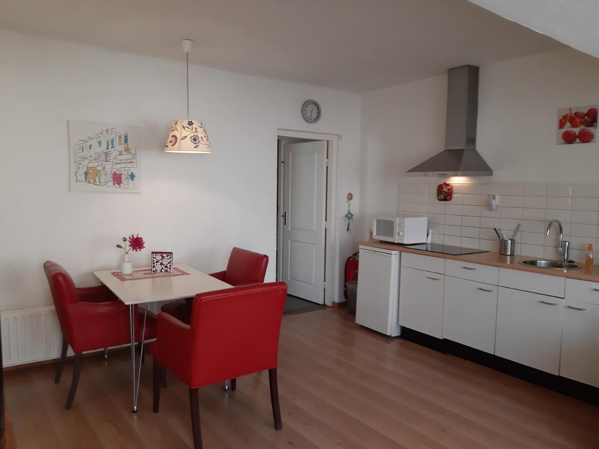 Vakantie Appartementen Engelen Stevensweert エクステリア 写真