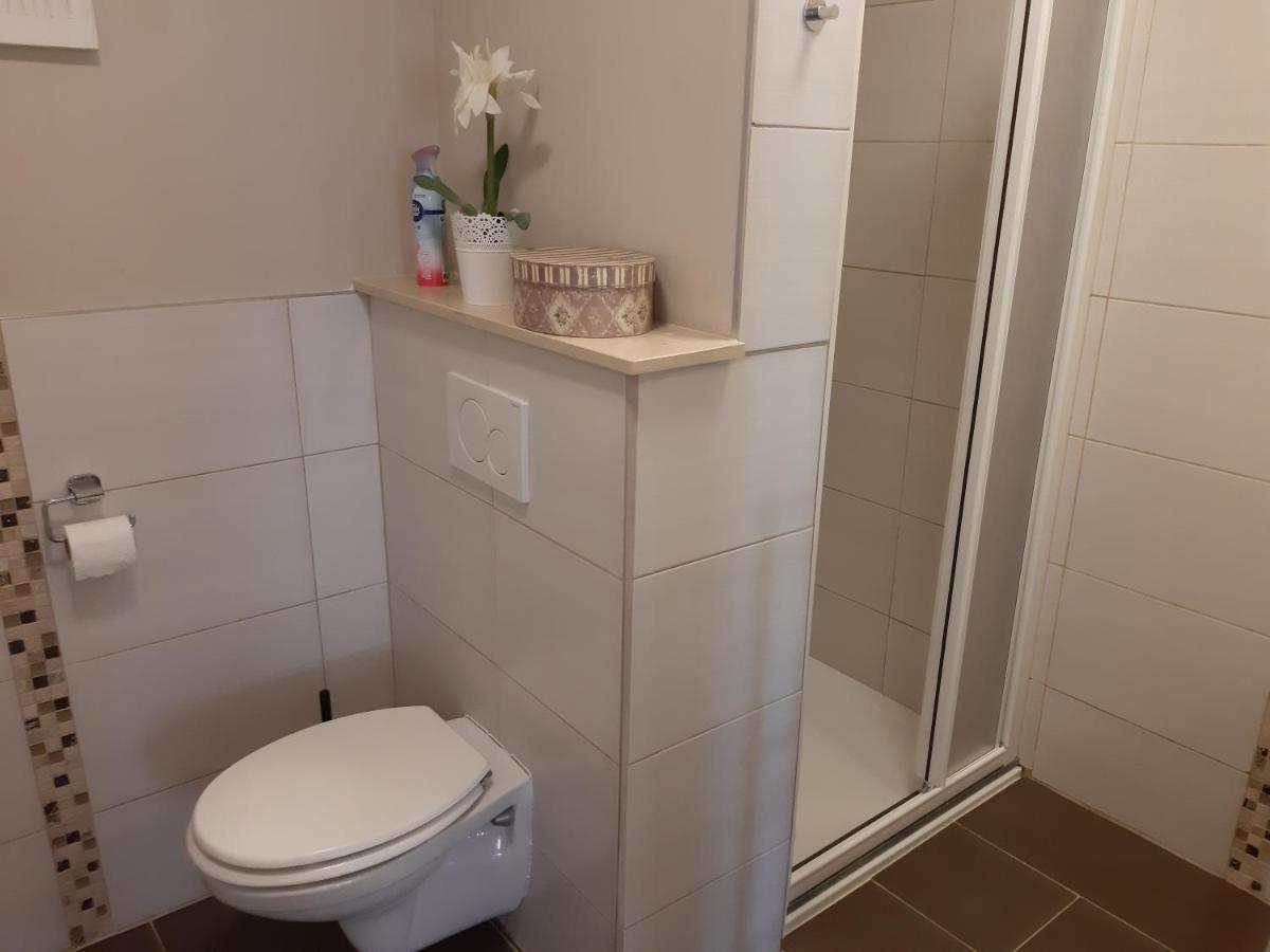 Vakantie Appartementen Engelen Stevensweert エクステリア 写真