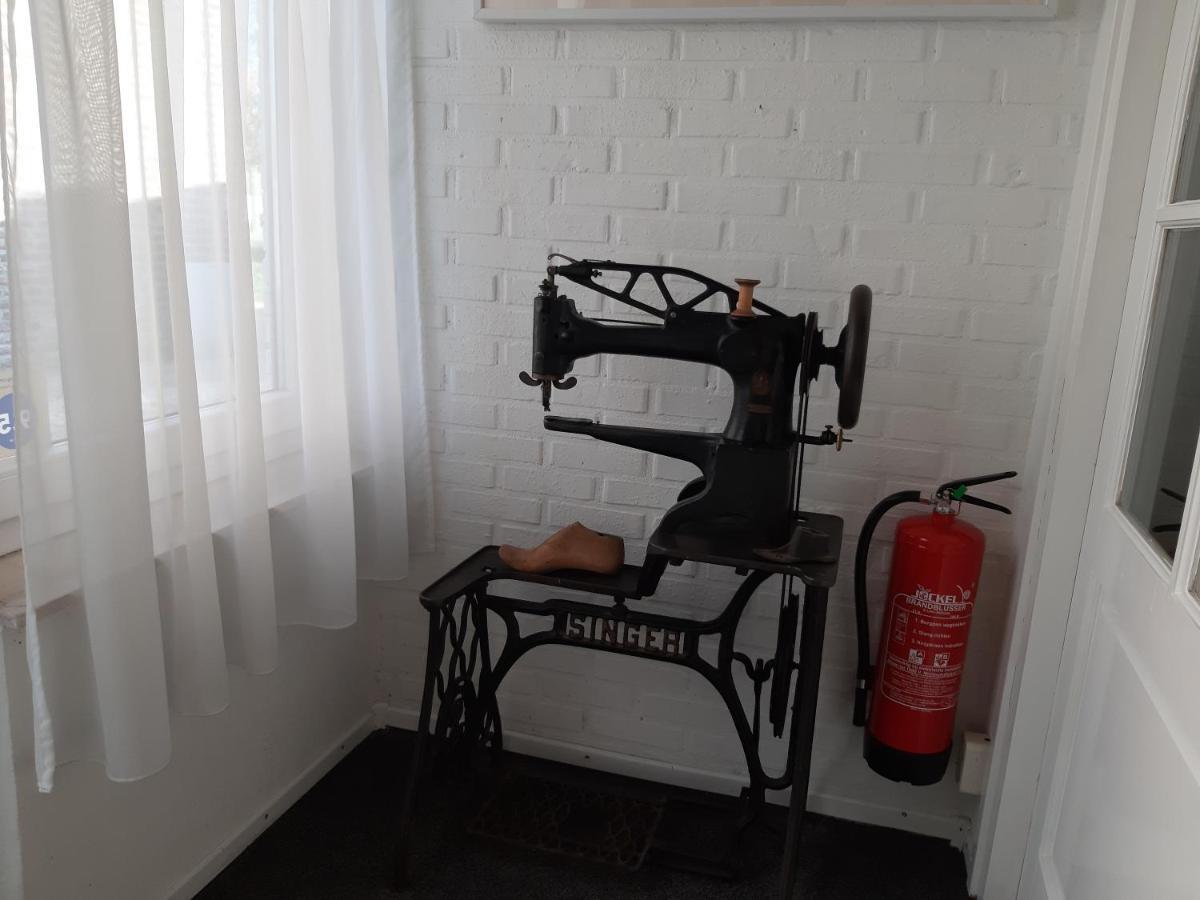 Vakantie Appartementen Engelen Stevensweert エクステリア 写真