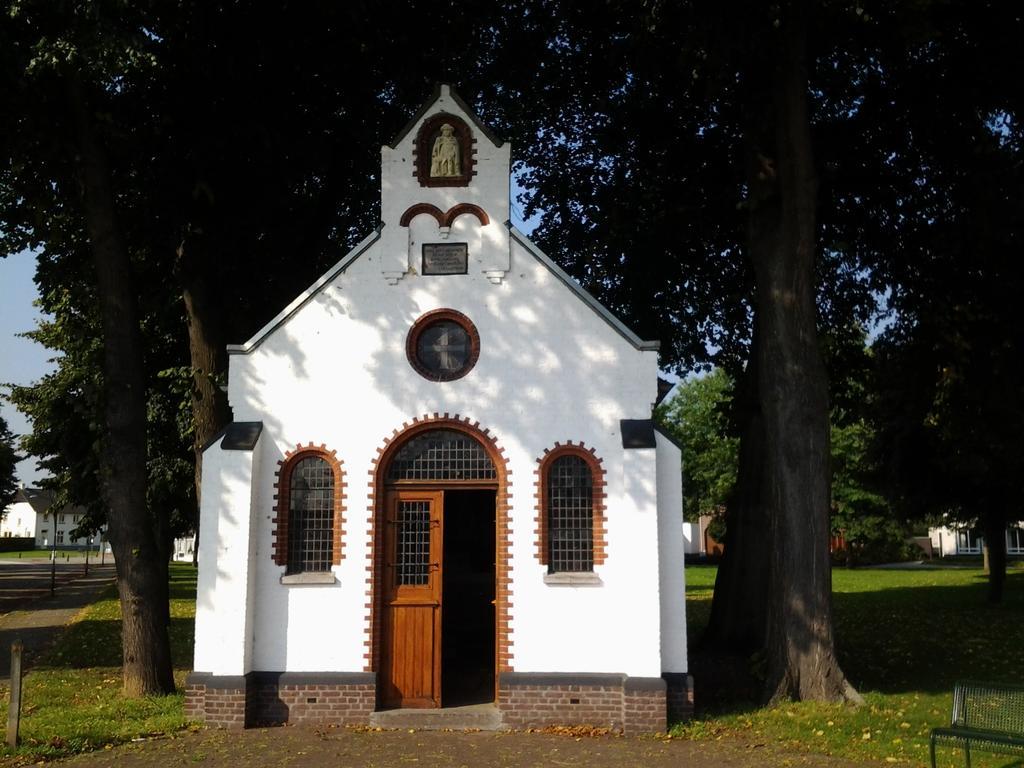 Vakantie Appartementen Engelen Stevensweert エクステリア 写真