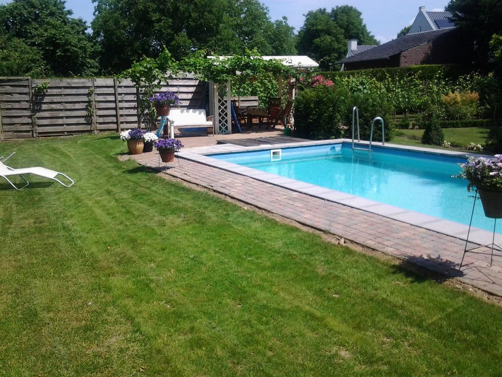 Vakantie Appartementen Engelen Stevensweert エクステリア 写真